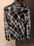 Дамска карирана черна риза, снимка 1