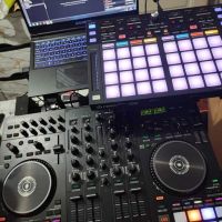 Roland DJ 707M DJ Контролер Нов 3 г. Гаранция Controller, снимка 1 - Ресийвъри, усилватели, смесителни пултове - 45885898