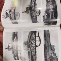 Справочник за огнестрелни оръжия от обхващаш 1660-1860г., снимка 3 - Енциклопедии, справочници - 45210975