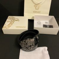 Чисто нов дамски колан Versace medusa silver, снимка 3 - Колани - 45190447
