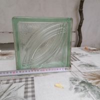 стъклени тухли, снимка 1 - Строителни материали - 45651760
