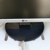 Монитор LG за компютър, снимка 4 - Монитори - 45403029
