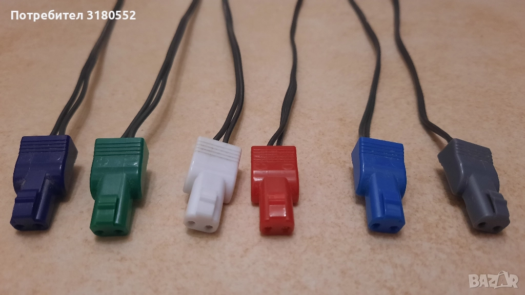 букси (конектори) Sony с кабел-за тонколони , снимка 1