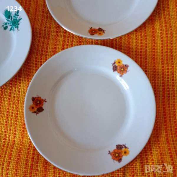 Български порцелан ЧИНИИ , снимка 1