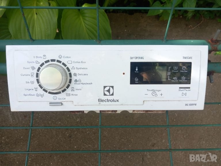 Продавам преден панел с платка за пералня Elektrolux EWT 1066ESW, снимка 1