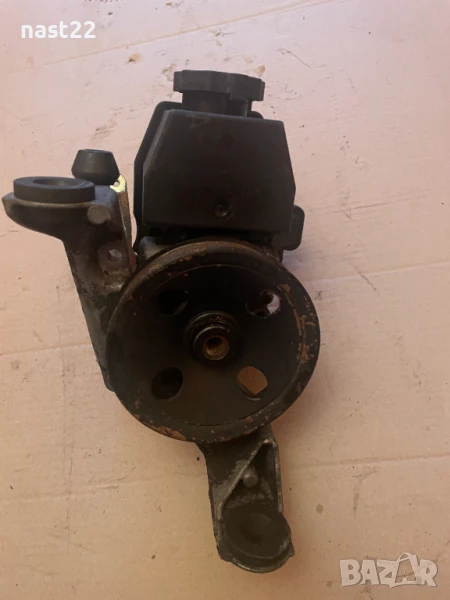 Хидравлична помпа Мерцедес-C класа А 002 466 840, снимка 1