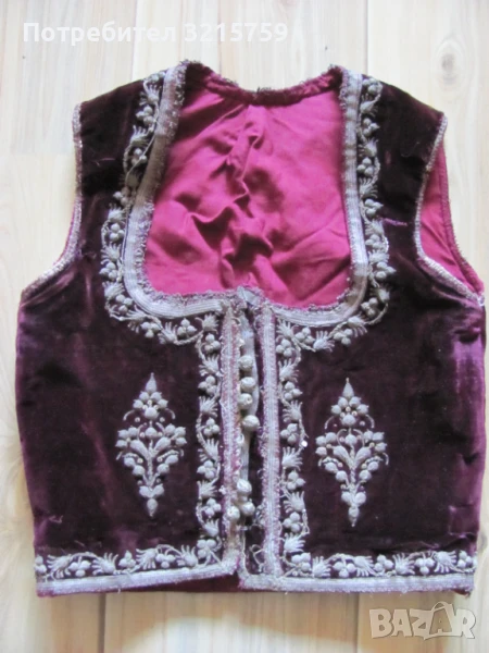 19 век елек , елече ,носия, кадифе и сърма, снимка 1