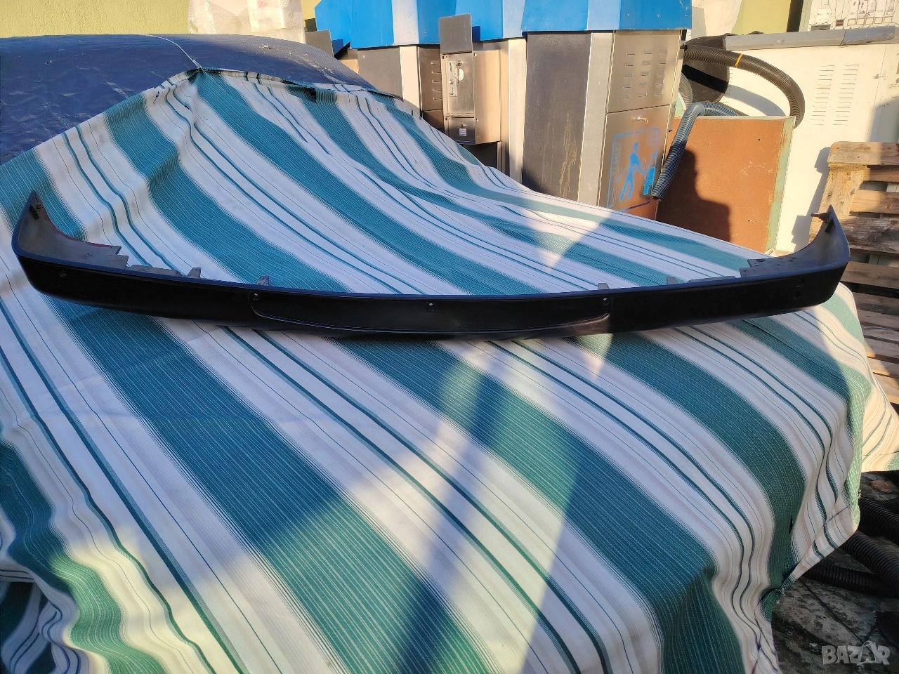 спойлер за под бронята за BMW E 30, снимка 1