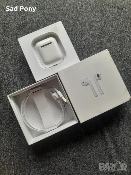 Apple AirPods A1602 Зарядно кутийка, снимка 1