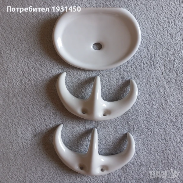 Сапунерка и две закачалки керамика, снимка 1