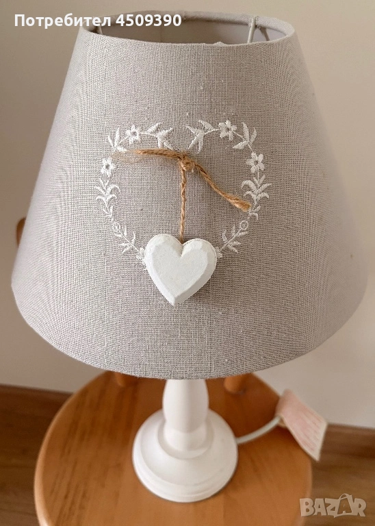Настолна Лампа с декорации, снимка 1