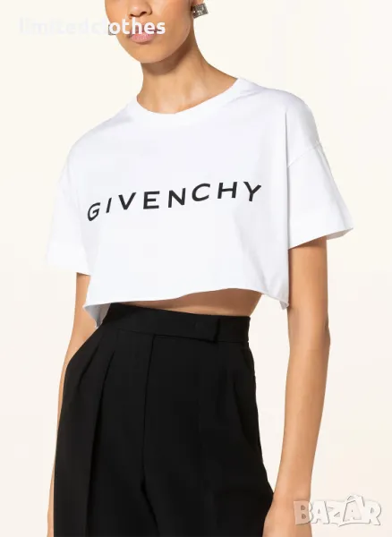 GIVENCHY White Archetype Logo Print Cropped Дамска Тениска size L, снимка 1