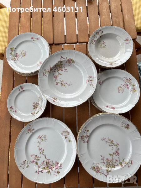 Старинни  порцеланови чинии, снимка 1