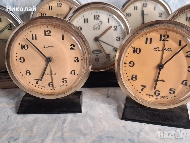 Настолен Часовник Будилник Слава Дружба, снимка 2 - Антикварни и старинни предмети - 52392211