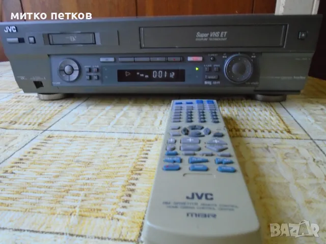 mini DV-S-VHS JVC sr-vs20e, снимка 5 - Плейъри, домашно кино, прожектори - 47046582