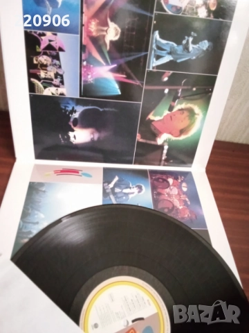Двойна плоча Rush – A Show Of Hands 2LP, снимка 2 - Грамофонни плочи - 52477766