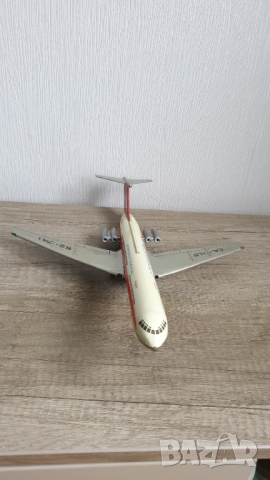 Стара соц. ламаринена играчка съветски самолет ИЛ - 62, снимка 3 - Колекции - 44972131