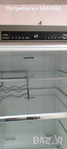 Хладилник Samsung, снимка 6 - Хладилници - 52641522