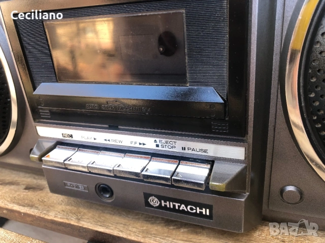 Радиокасетофон HITACHI TRK 2200E, снимка 7 - Радиокасетофони, транзистори - 53465658