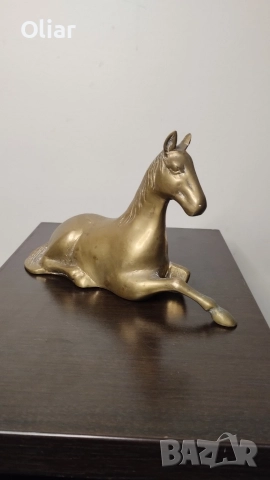 Изключително красива статуетка на кон. Месинг. 