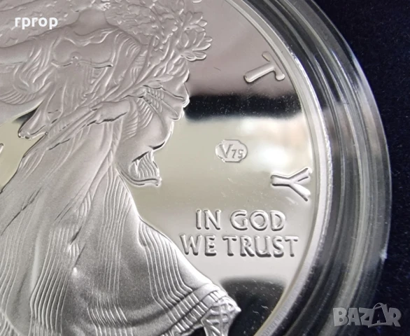 САЩ.
1 долар.
2020 г.
Сребро.
75 години от края на Втората световна война.
, снимка 2 - Нумизматика и бонистика - 50479853