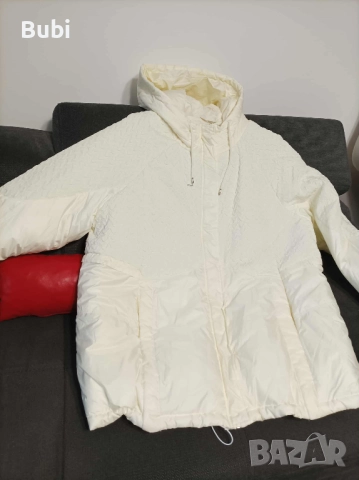 Плътно шушляково макси яке с ефектна горна част-шампанско НАМАЛЕНО , снимка 4 - Якета - 52006122