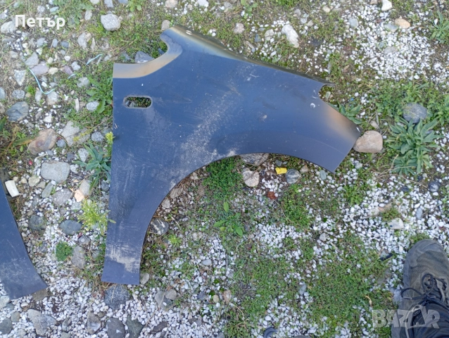 Десен калник Volkswagen UP , снимка 2 - Части - 52251380