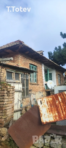 Къща в село Преселка - 80км от Варна