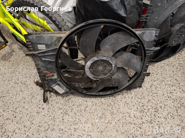 Охлаждаща Перка за мерцедес Ц класа w203 c200 компресор 