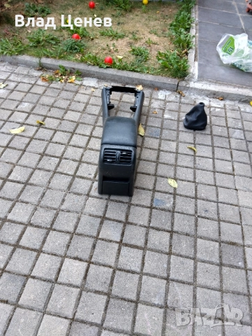 подлакътник за w203, снимка 2 - Части - 51648585