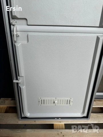 Оригинална врата за KNAUS & TABBERT  (Алуминиева)(чисто нова) (имам налични бройки)    , снимка 16 - Части - 53640008