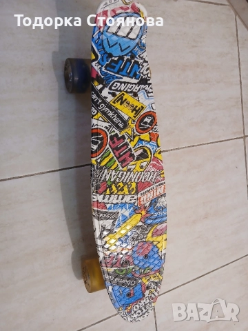 Penny board с LED светещи колела