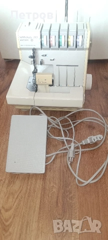 Немски 5-конечен оверлог Pfaff Hobbylock 797 – За ремонт или части, снимка 2 - Шевни машини - 54290902