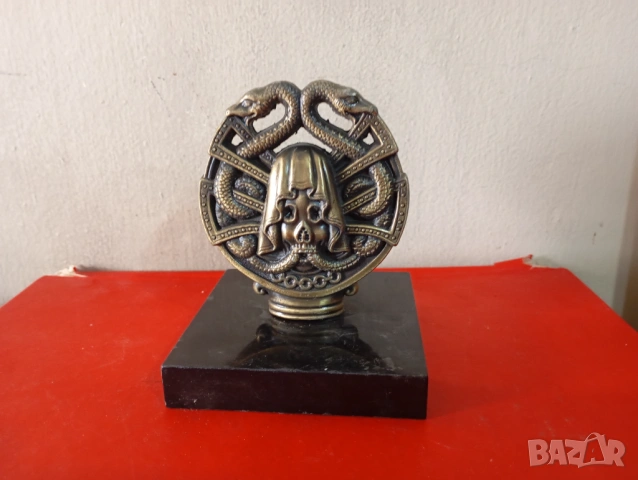 Поставка за ножчета