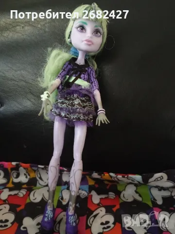 Monster High кукла twyla, снимка 1 - Кукли - 47159148