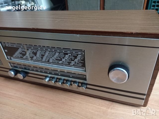 Радио Royal Exclusiv. 1971г., снимка 6 - Радиокасетофони, транзистори - 45556257
