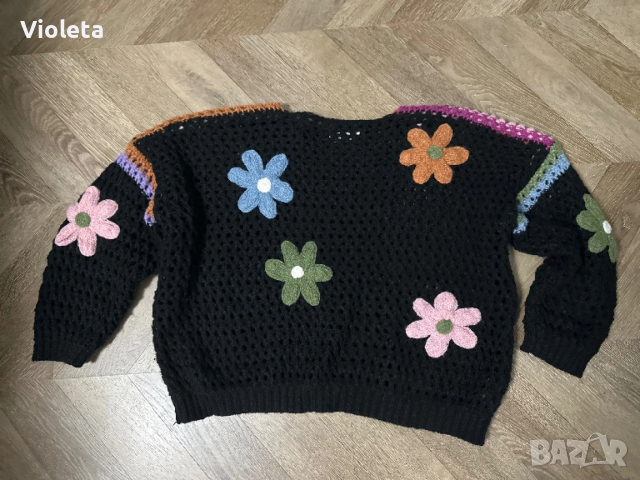 Черна блуза вълнена