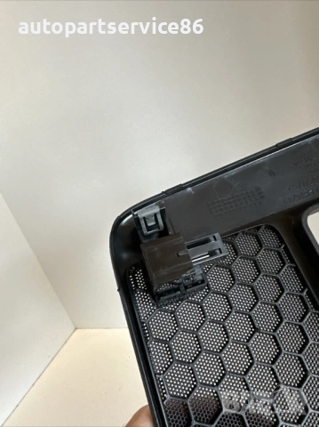 Капак за декоративна рамка на арматурно табло за Volvo C70 Convertible 2.0D (2008) 08650752, снимка 2 - Части - 53866242