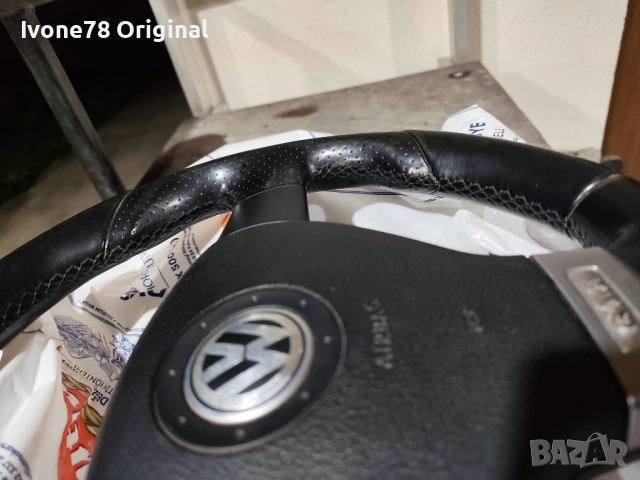 GTI Волан от естествена кожа за VW GOLF 5, снимка 2 - Аксесоари и консумативи - 51791262
