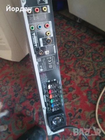 Домашно кино LG, снимка 8 - Плейъри, домашно кино, прожектори - 50748376