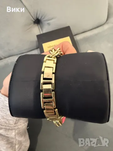 Часовник нов Kendall+Kylie, снимка 8 - Дамски - 50086189