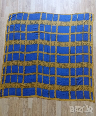 Дамски шал Valentino