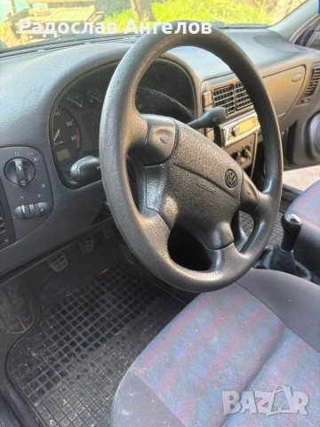 Volswagen Polo 1.6 бензин 1999, снимка 10 - Автомобили и джипове - 54060736