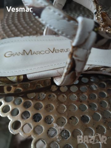Италиански сандали с камъни Gian Marco Venturi , снимка 2 - Сандали - 45634042