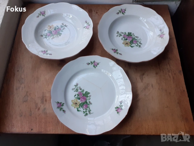 Български порцелан три големи чинии