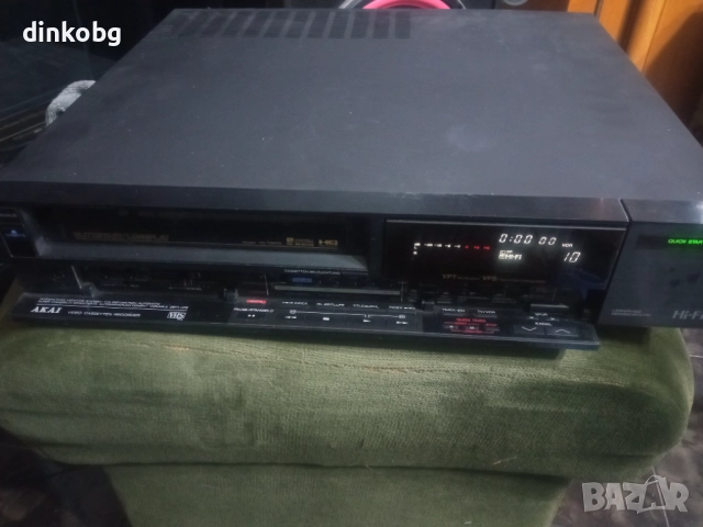 Записващо четири глави Видео Akai