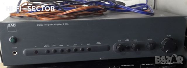 NAD C 320 усилвател , снимка 1 - Ресийвъри, усилватели, смесителни пултове - 46651154