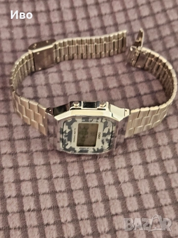 Ретро Casio A168WE ръчен часовник , снимка 11 - Мъжки - 53441515