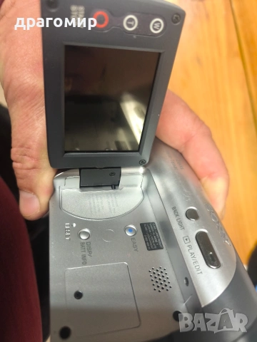 SONY HANDYCAM DVD Carl Zeiss , снимка 11 - Камери - 53909075