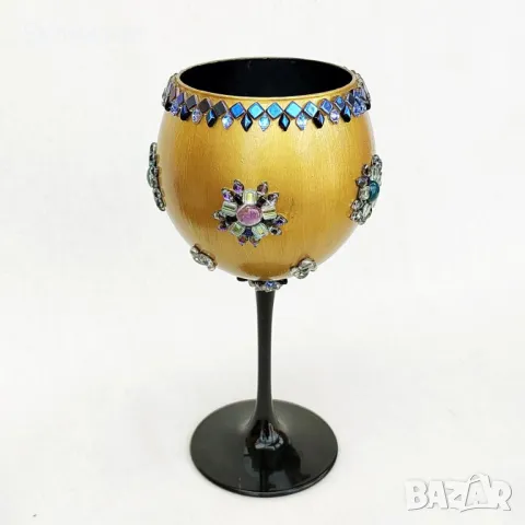Свещник Свещен Граал — златен потир със скъпоценни камъни и чешки кристал, снимка 5 - Декорация за дома - 49695982